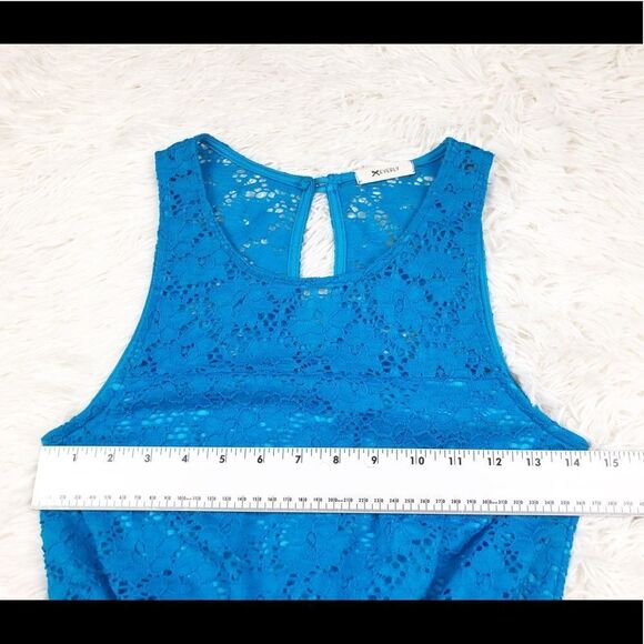 Everly Bright Blue Lace Sleeveless Fit And Flare Dress Size Small - Picture 4 of 6